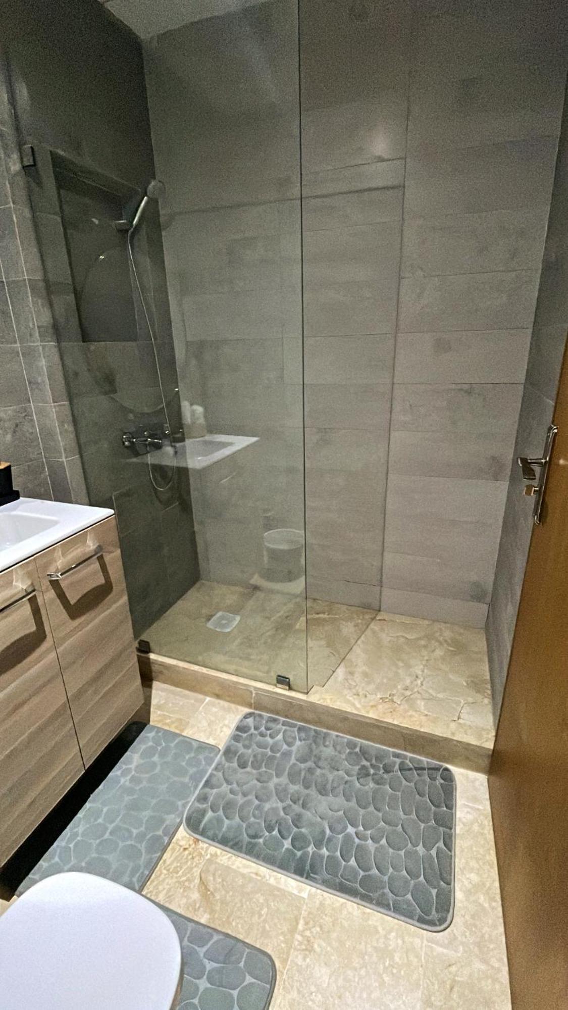Elegant Appartement Avec Un Acces Piscine Jardin Parking Sous-Sol Et Wifi Haut Debit Fibre Optique Tangier Bagian luar foto