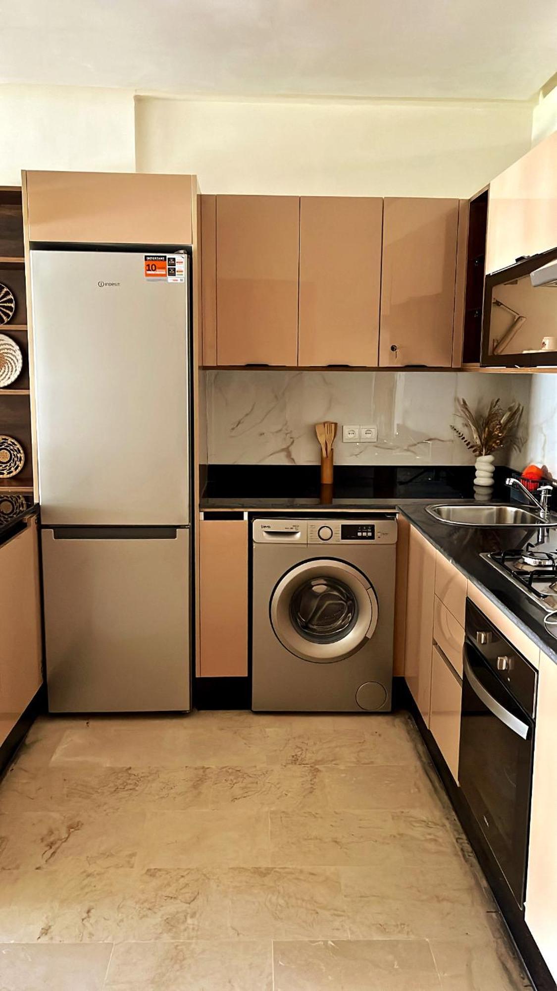 Elegant Appartement Avec Un Acces Piscine Jardin Parking Sous-Sol Et Wifi Haut Debit Fibre Optique Tangier Bagian luar foto